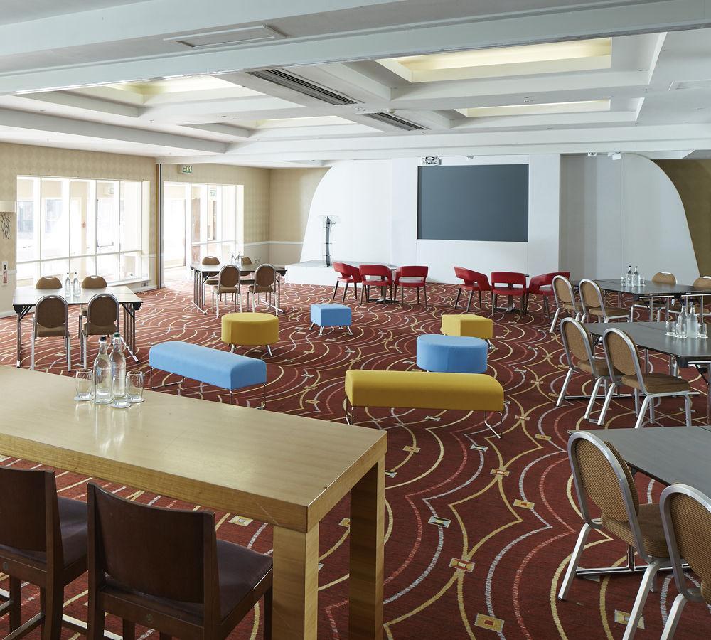 Delta Hotels By Marriott Peterborough Eksteriør billede