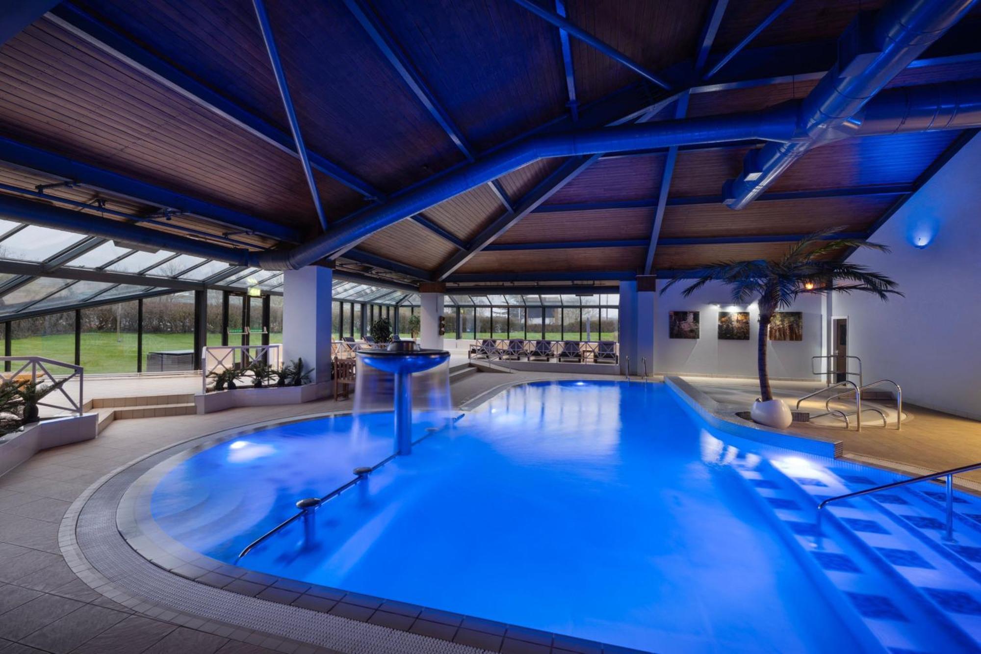 Delta Hotels By Marriott Peterborough Eksteriør billede