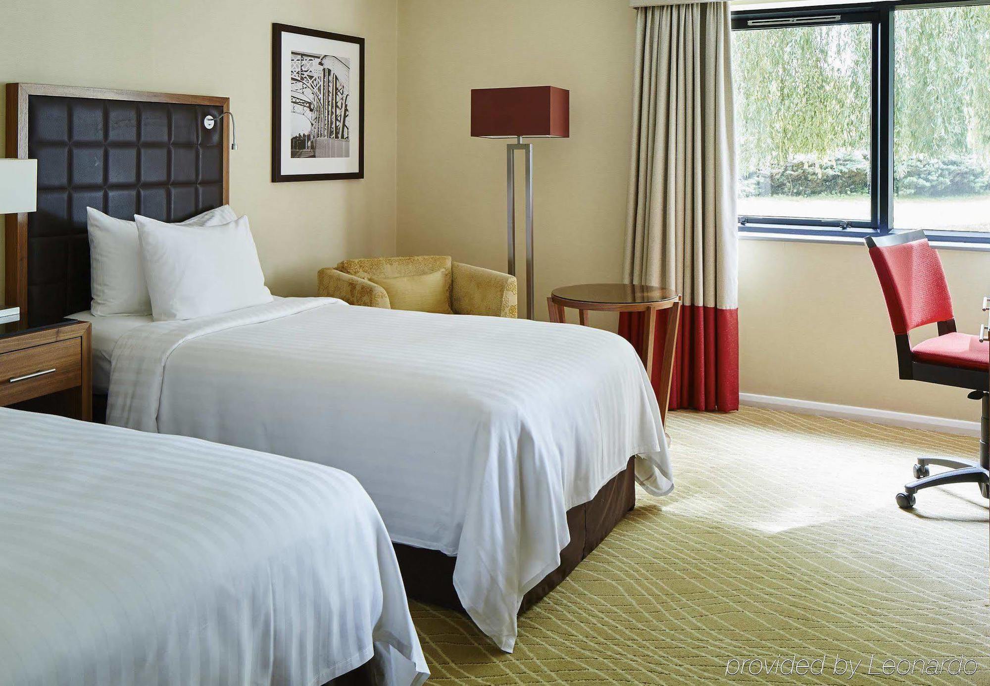 Delta Hotels By Marriott Peterborough Eksteriør billede