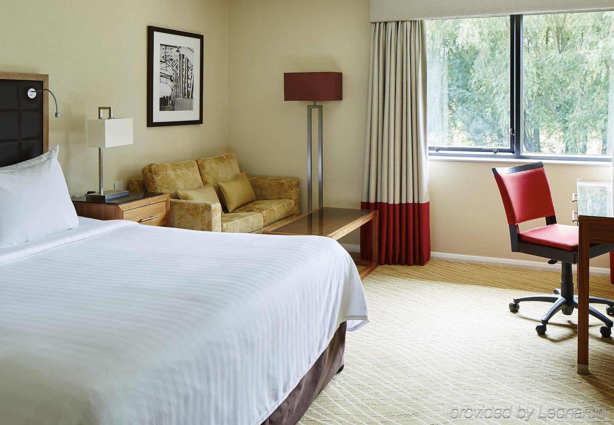 Delta Hotels By Marriott Peterborough Eksteriør billede