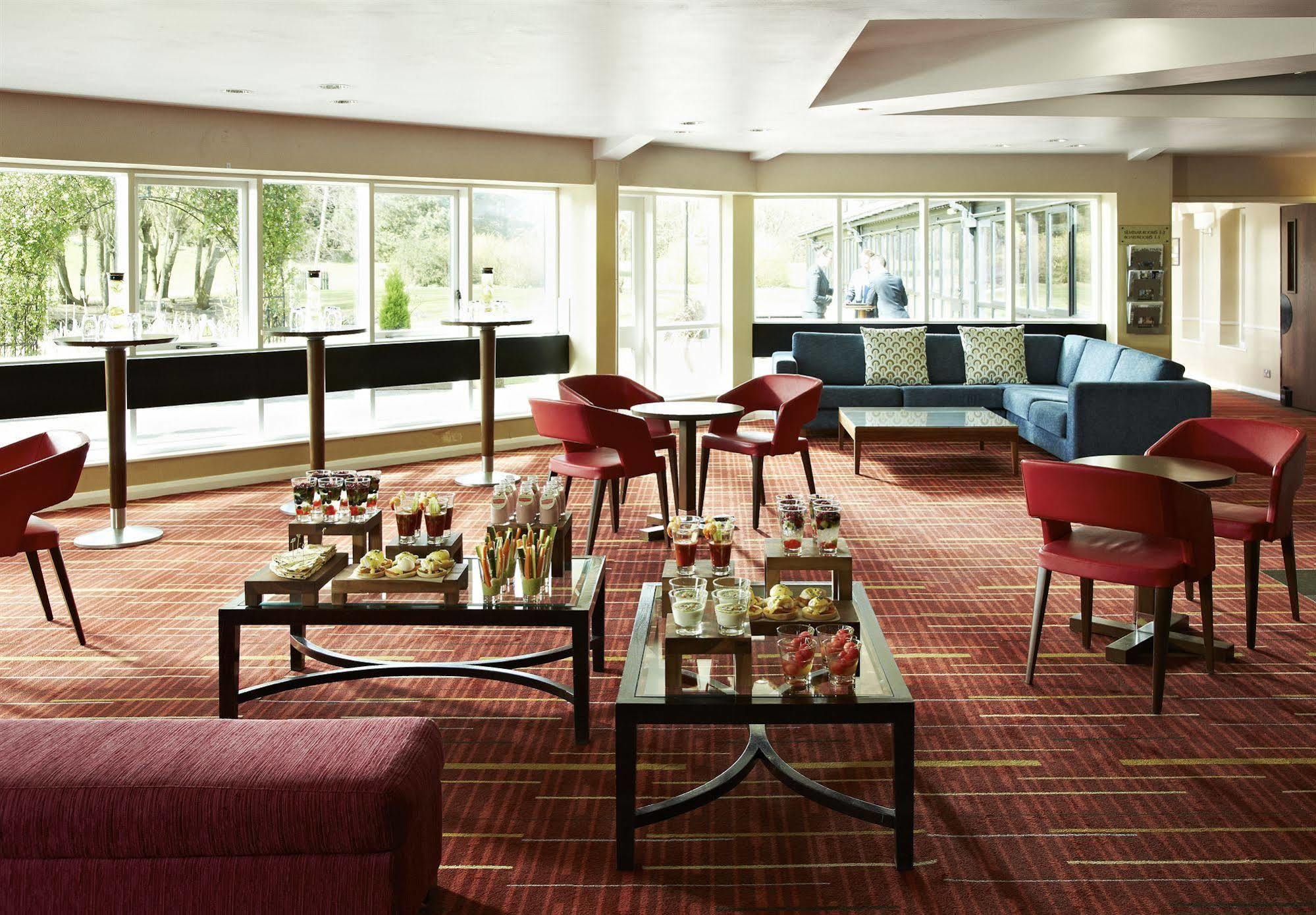 Delta Hotels By Marriott Peterborough Eksteriør billede