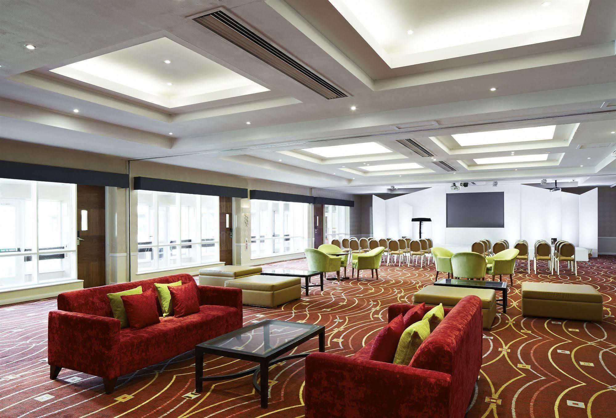Delta Hotels By Marriott Peterborough Eksteriør billede